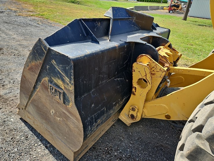 2013-caterpillar-924k-image-12