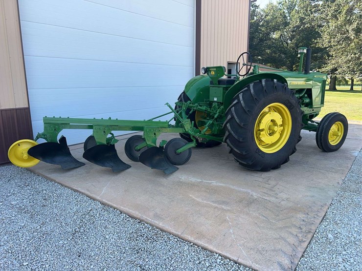 1955-john-deere-70-image-3