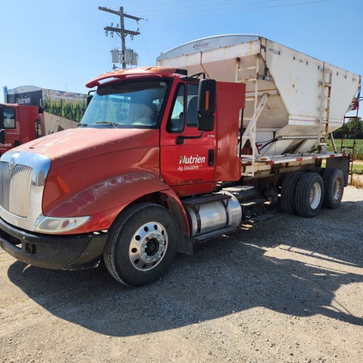 2007 INTERNATIONAL 8600