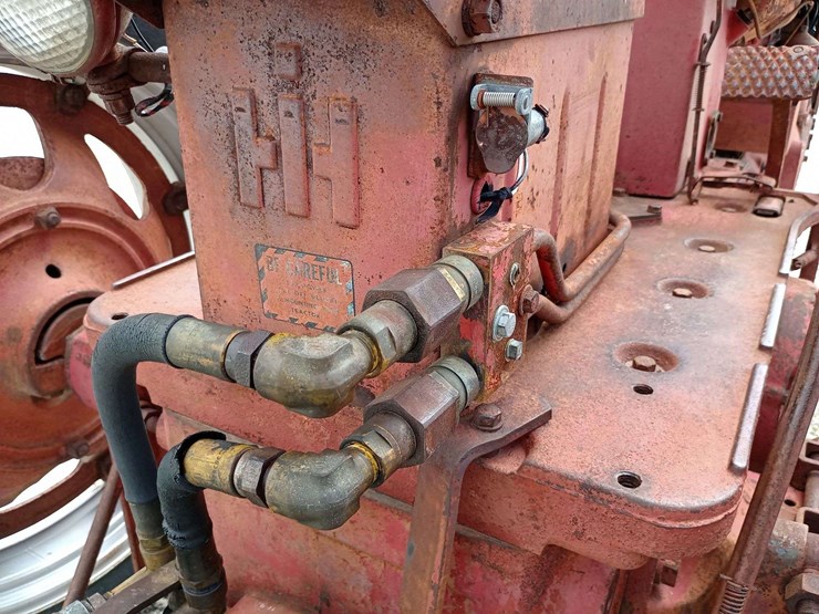 farmall-450-image-36