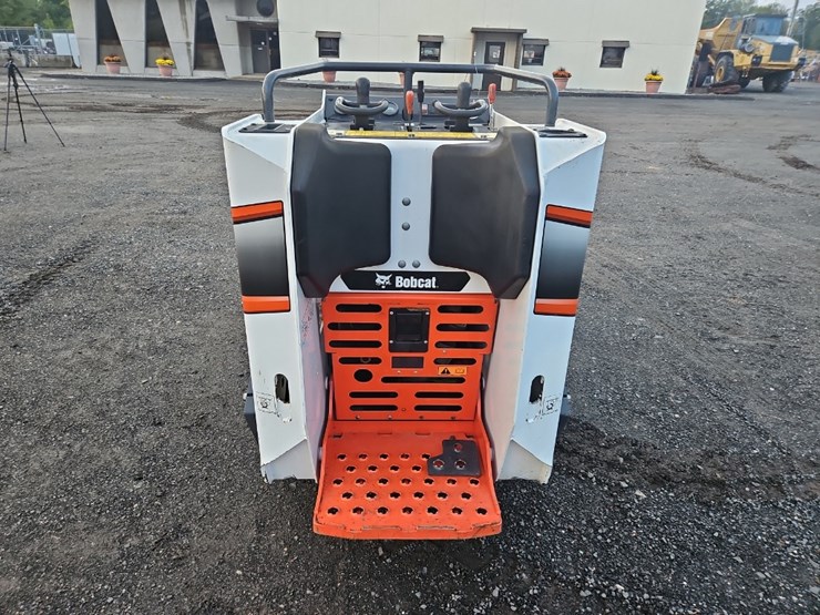 2023-bobcat-mt100-image-6