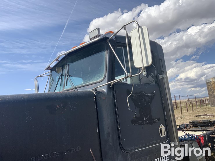1983-kenworth-w900-image-11