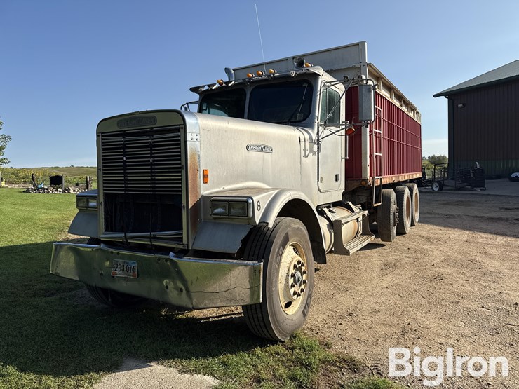 1985-freightliner-flc120-image-1