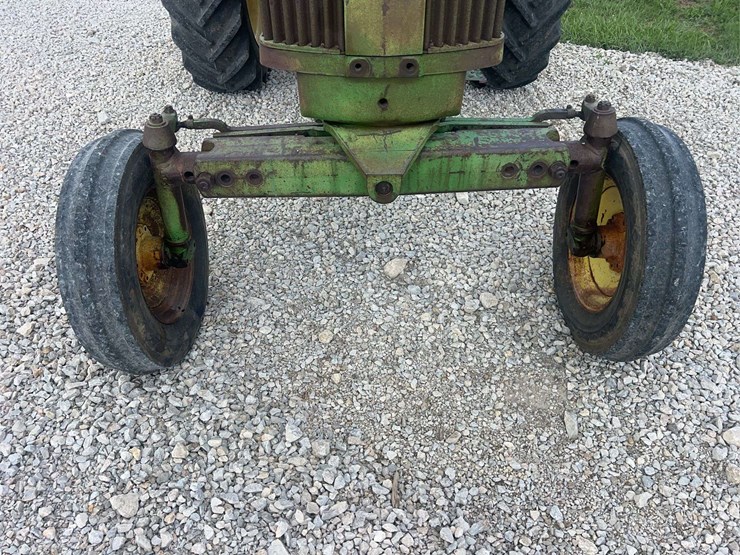 john-deere-730-image-11