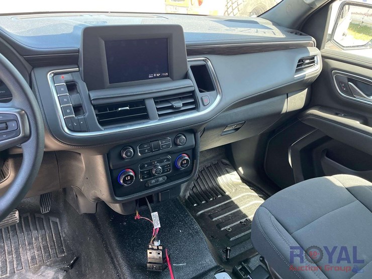 2022-chevrolet-tahoe-image-10
