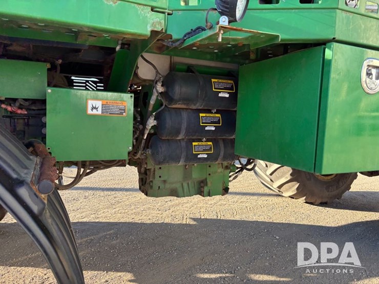 2019-john-deere-f4365-image-52