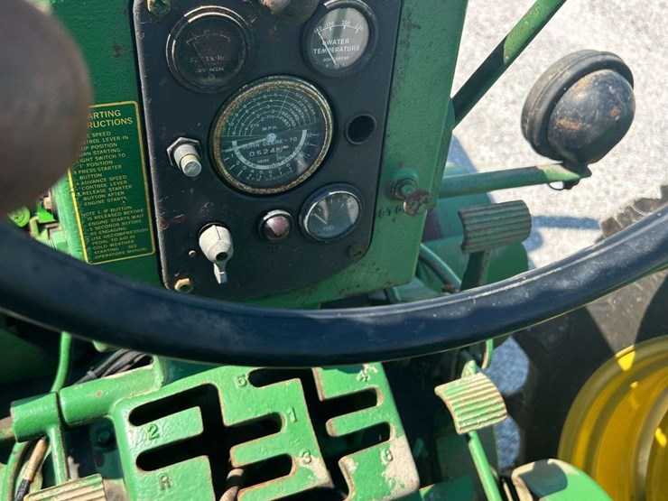 1958-john-deere-720-image-15