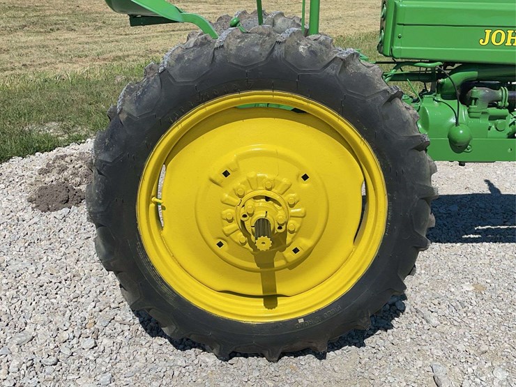 john-deere-h-image-32