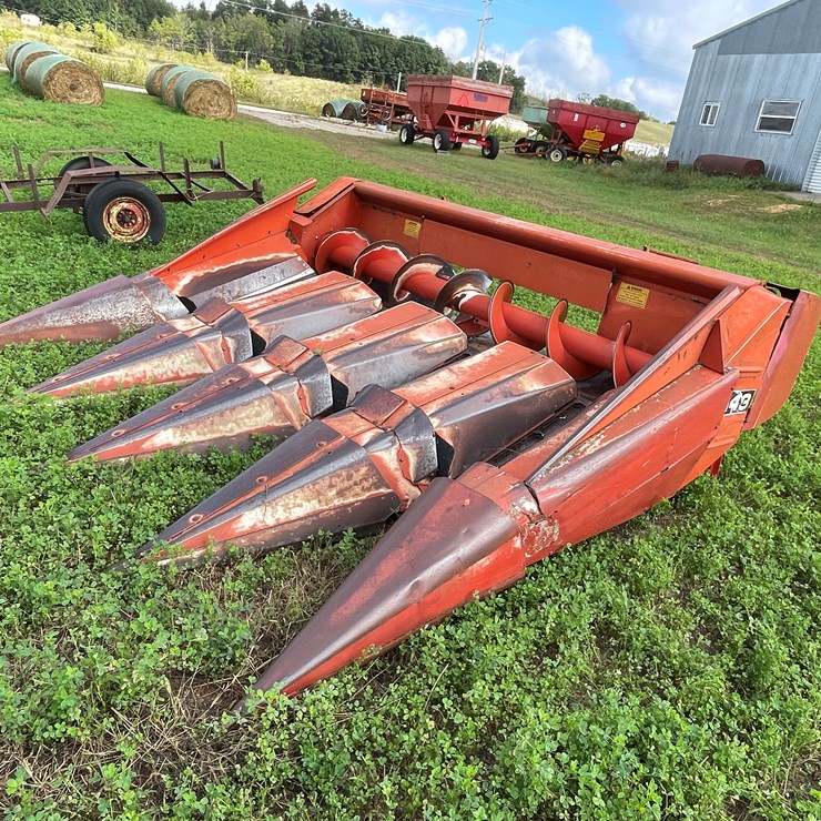 MASSEY-FERGUSON 1143