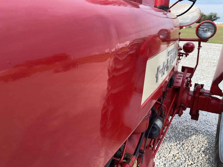 farmall-350-diesel-image-23