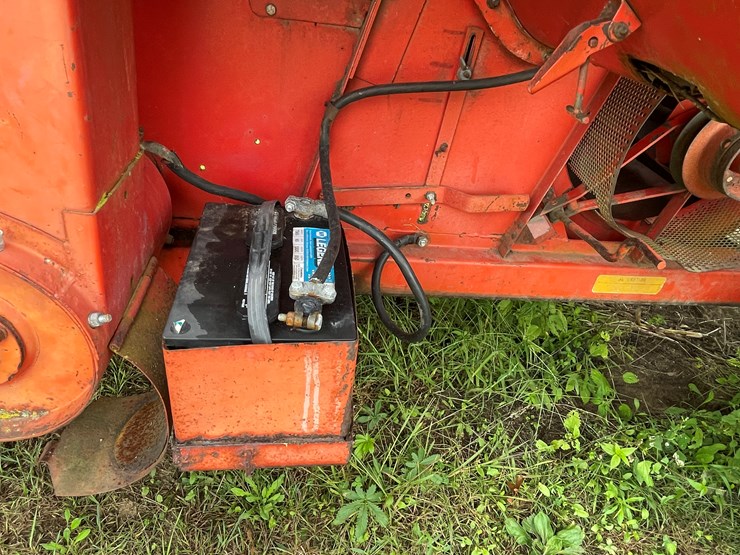 massey-ferguson-510-image-32