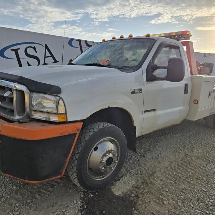 2003 FORD F550