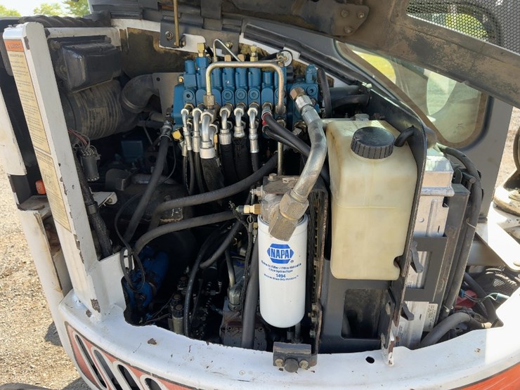2006-bobcat-430-image-26