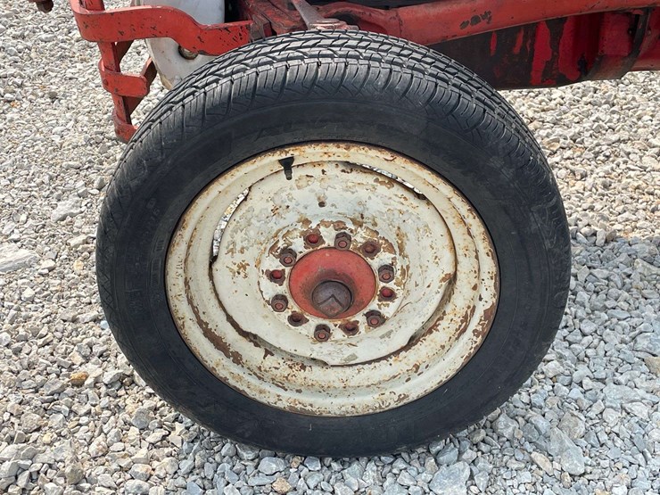 ford-8n-image-15