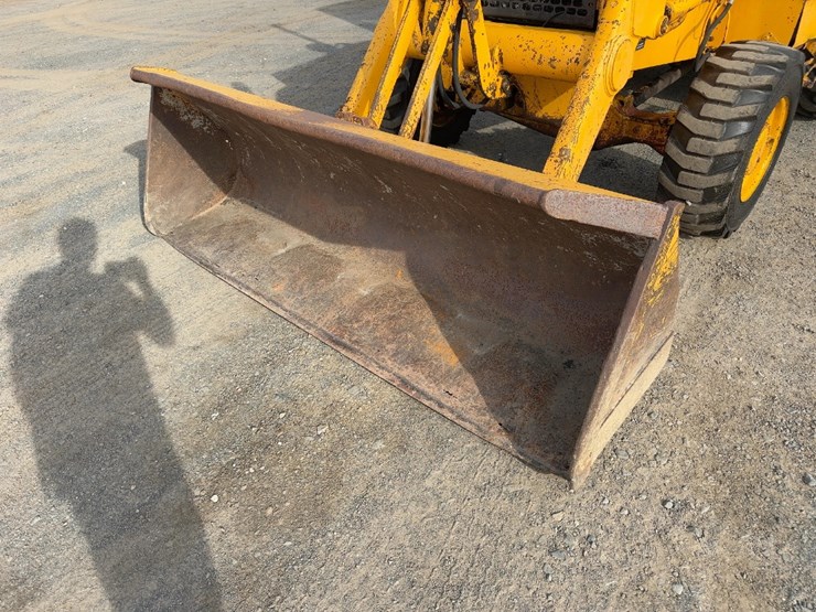 1986-deere-310c-image-9