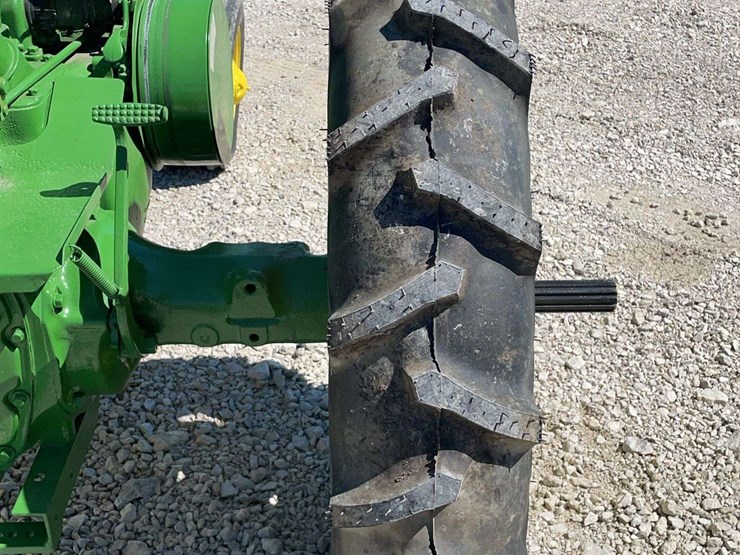 john-deere-h-image-35