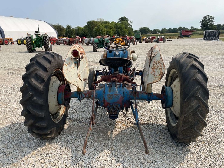 ford-8n-image-4