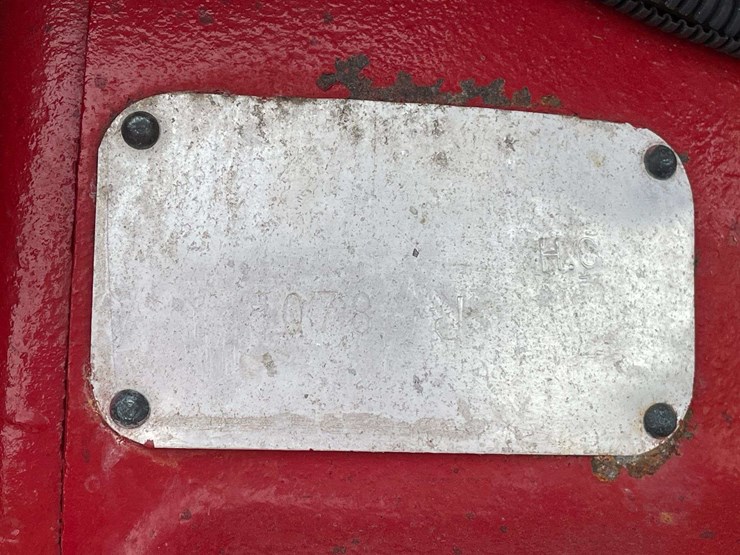 farmall-130-image-66