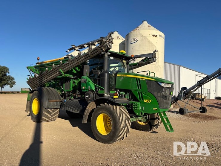 2019-john-deere-f4365-image-1