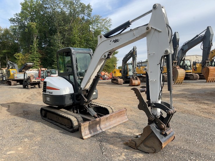 2013-bobcat-e42-image-7