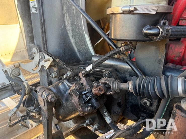 2013-peterbilt-389-truck-(jm627)-image-89