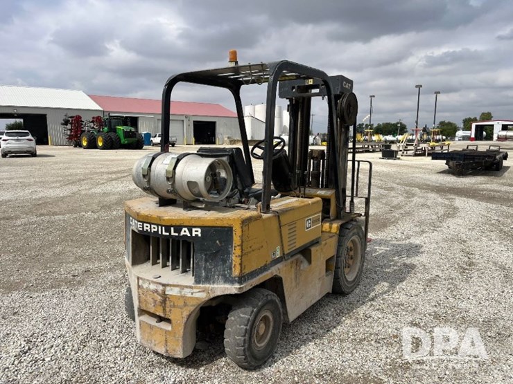 caterpillar-v50d-image-6