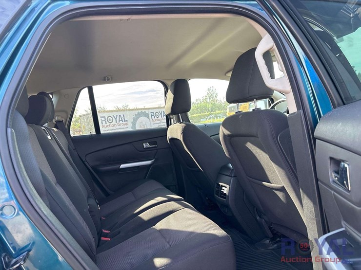 2011-ford-edge-image-22