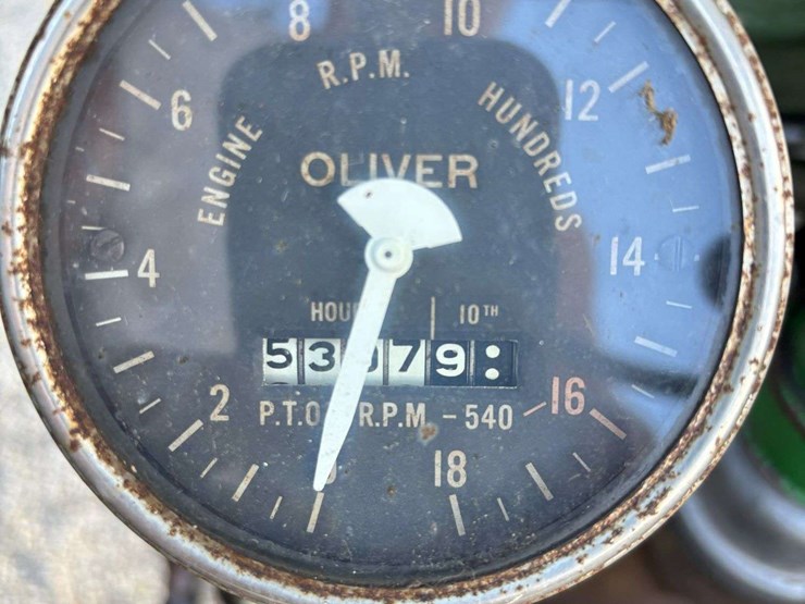 1957-oliver-super-77-image-12