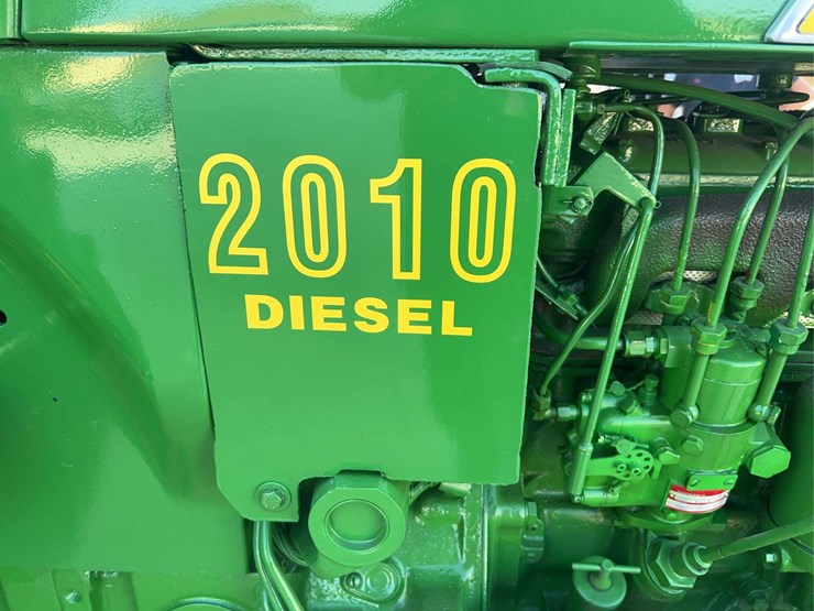 1962-john-deere-2010-image-25