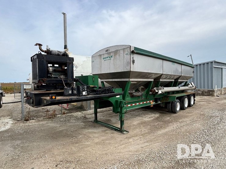 2015-behnke-dry-tender-trailer-(gp11556)-image-1