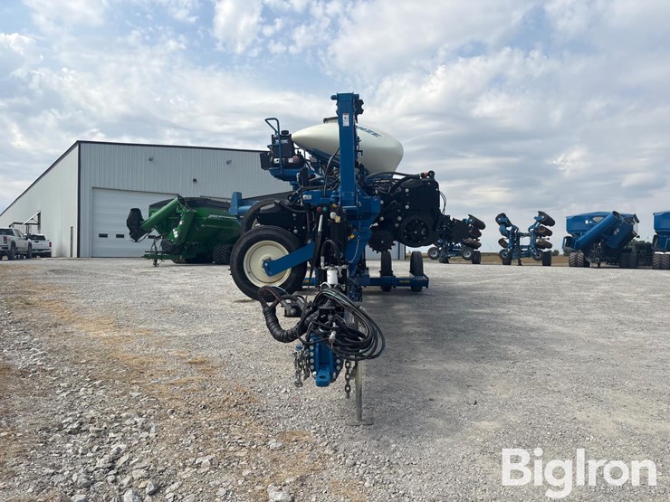 2022-kinze-3665-image-2