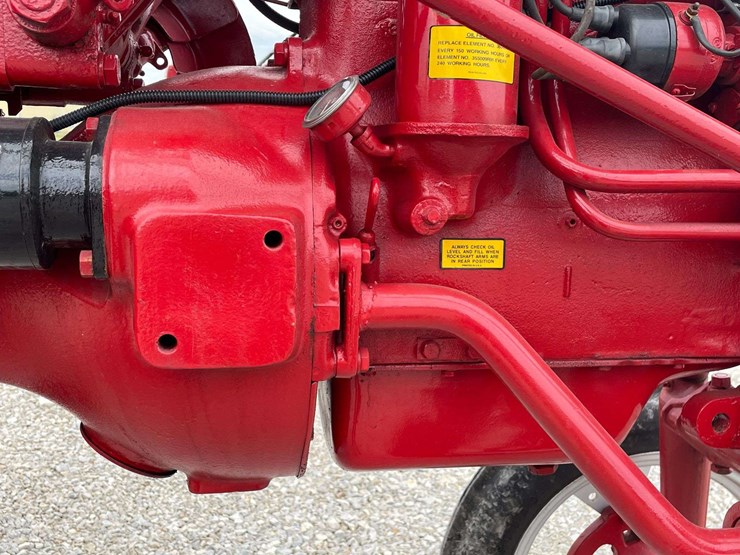 farmall-130-image-35