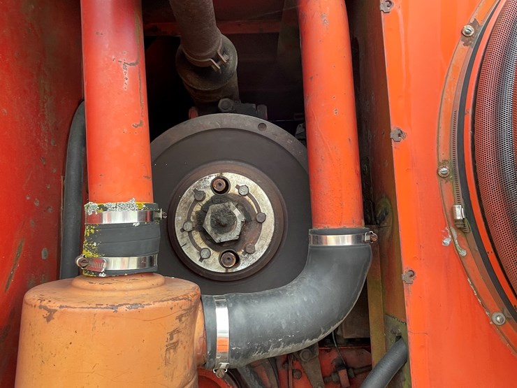 massey-ferguson-510-image-27