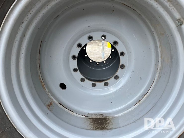 good-year-flotation-tires-(jn3099)-image-5