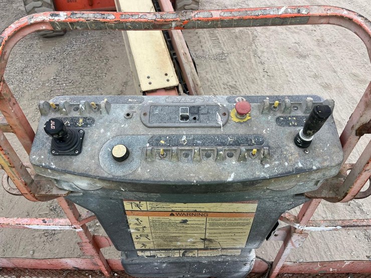 jlg-600s-image-20