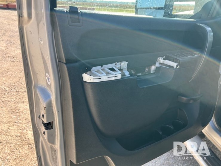 2013-chevrolet-2500hd-image-20