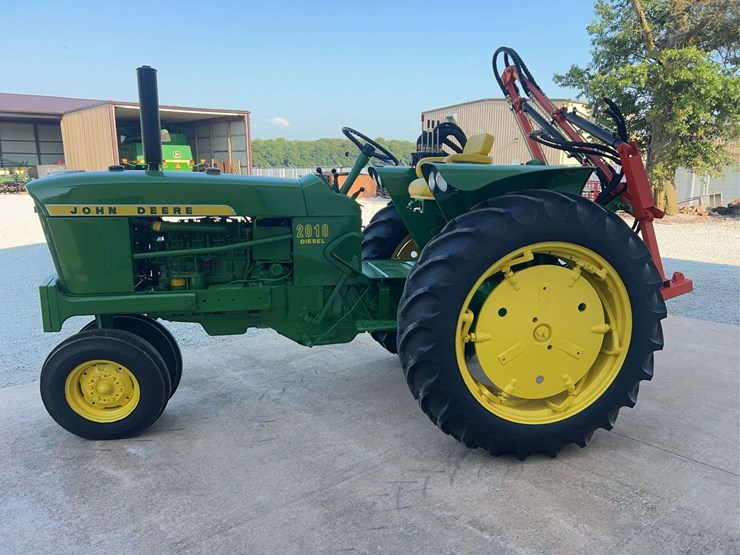 1962-john-deere-2010-image-5