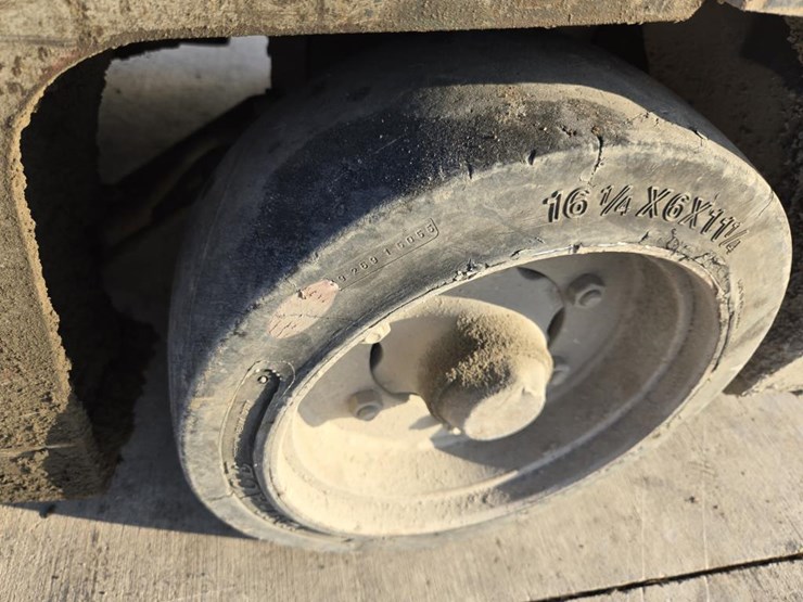 1994-komatsu-fg25st-11-image-39