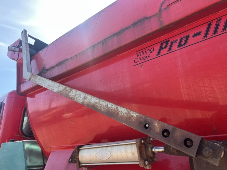 2007-peterbilt-367-image-75
