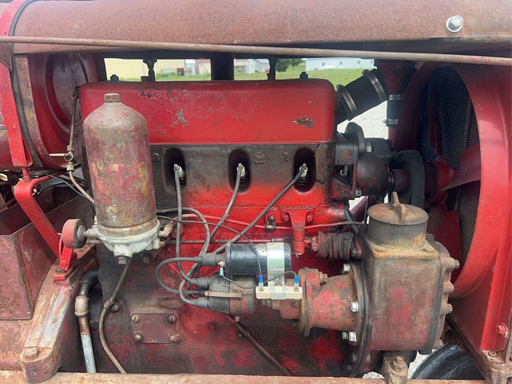 farmall-f-20-image-11