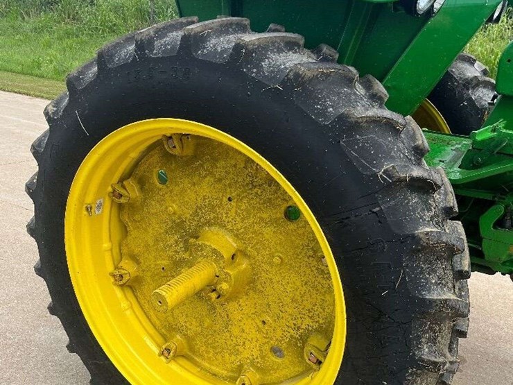 1970-john-deere-2520-image-5