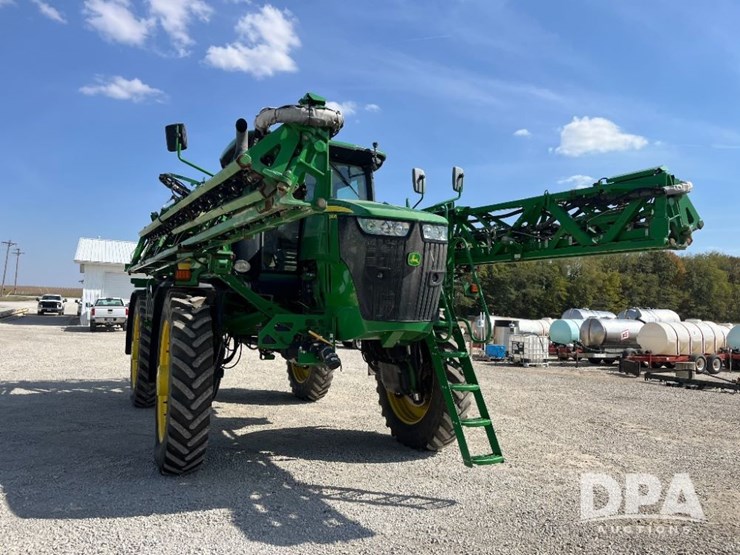 2019-john-deere-r4045-image-4