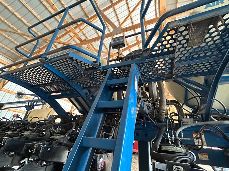 2010-kinze-3660-image-8