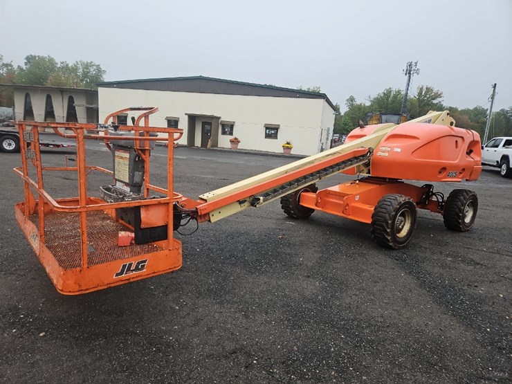 2007-jlg-400s-image-1