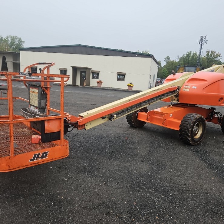 2007 JLG 400S
