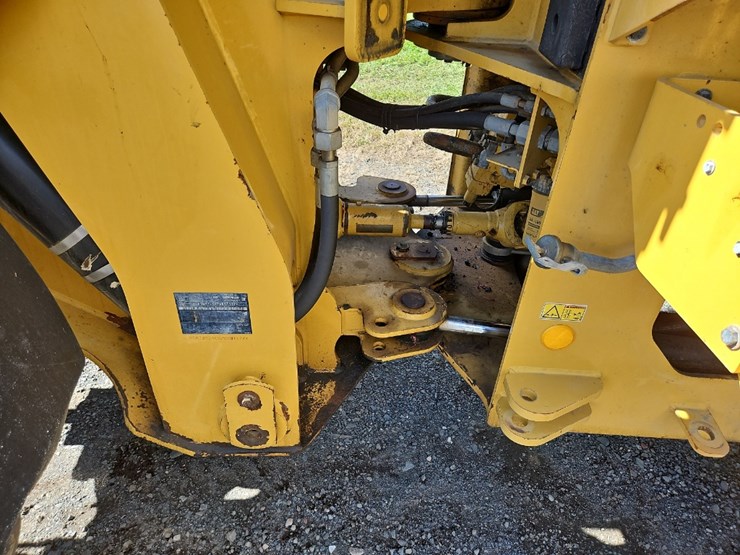 2013-caterpillar-924k-image-13