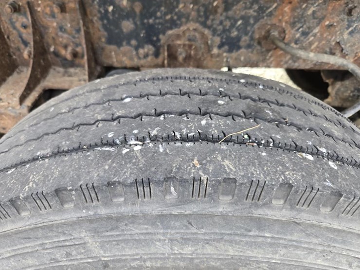 2002-kenworth-t800-image-85