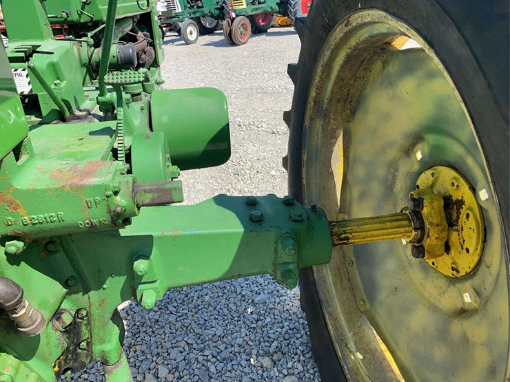 john-deere-b-image-20