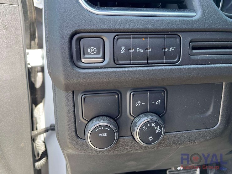 2022-chevrolet-tahoe-image-9