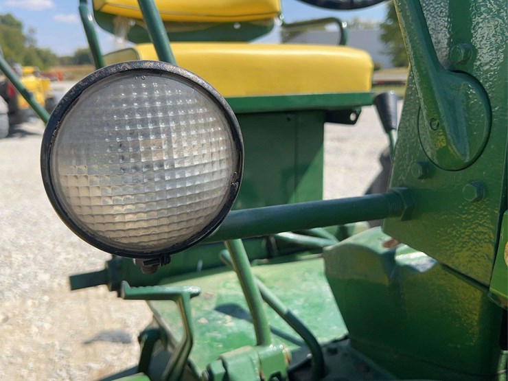 john-deere-60-image-26
